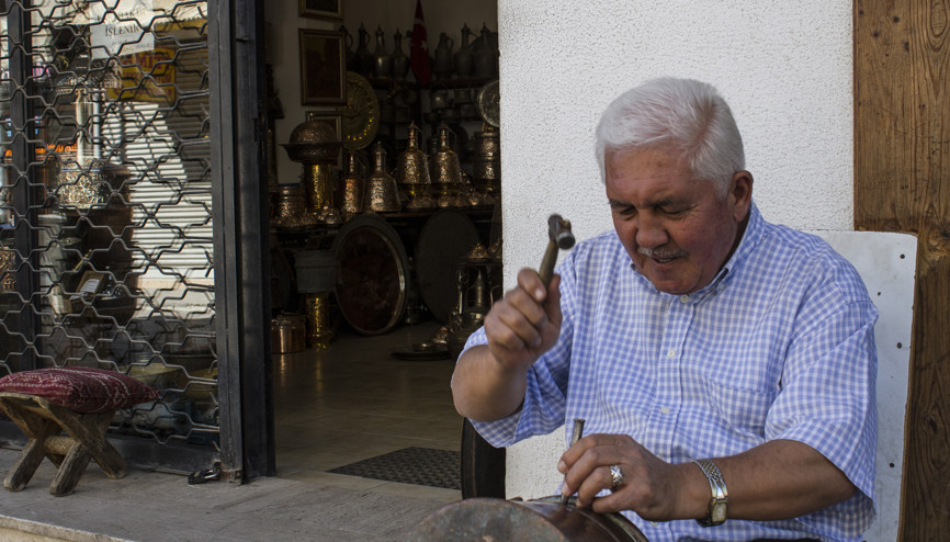 Çekiç sesi 48 yıldır susmuyor