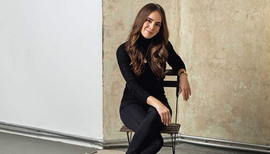 Şebnem Burcuoğlu: Bin kere kalbim kırılsa yine de inanırım aşka