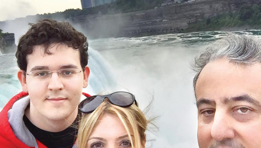 Bizim sucukları her gün ben test ederim