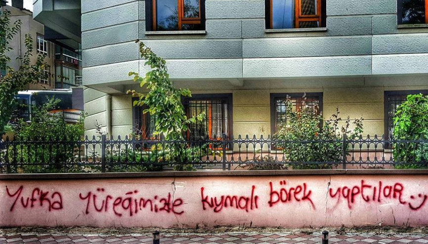 En eğlenceli duvar yazıları