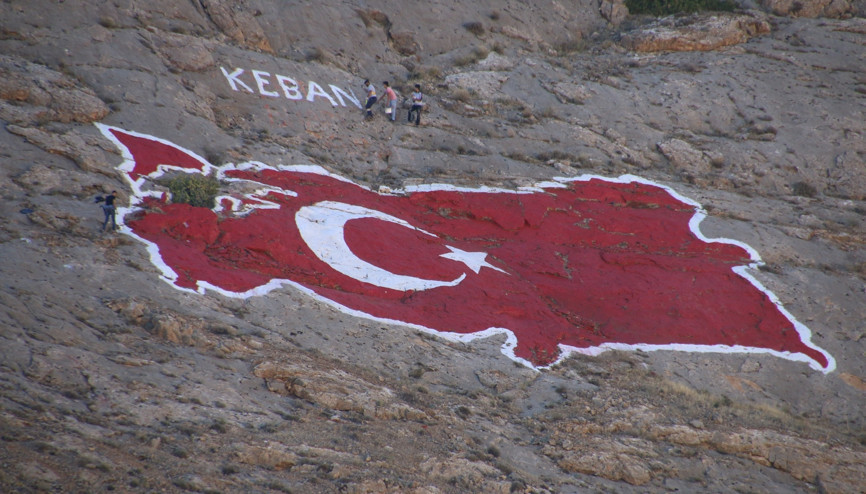 Türkiyenin en büyük kaya haritası boyandı