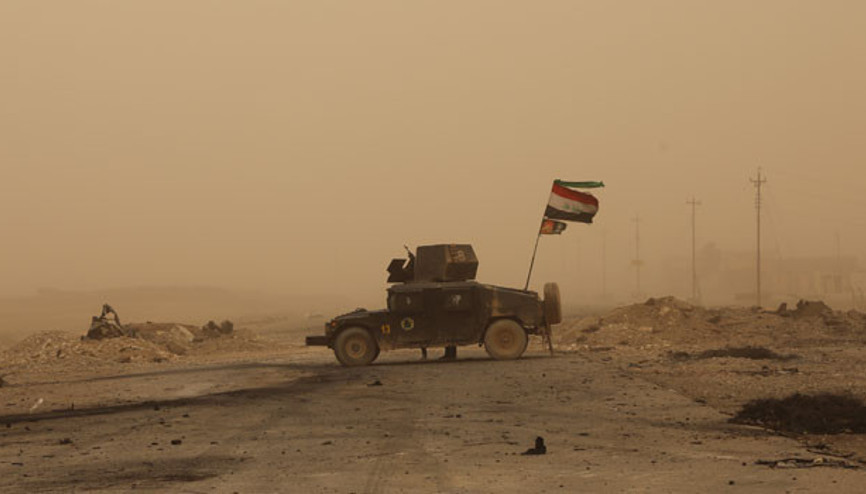 Musul operasyonuna kum fırtınası engeli