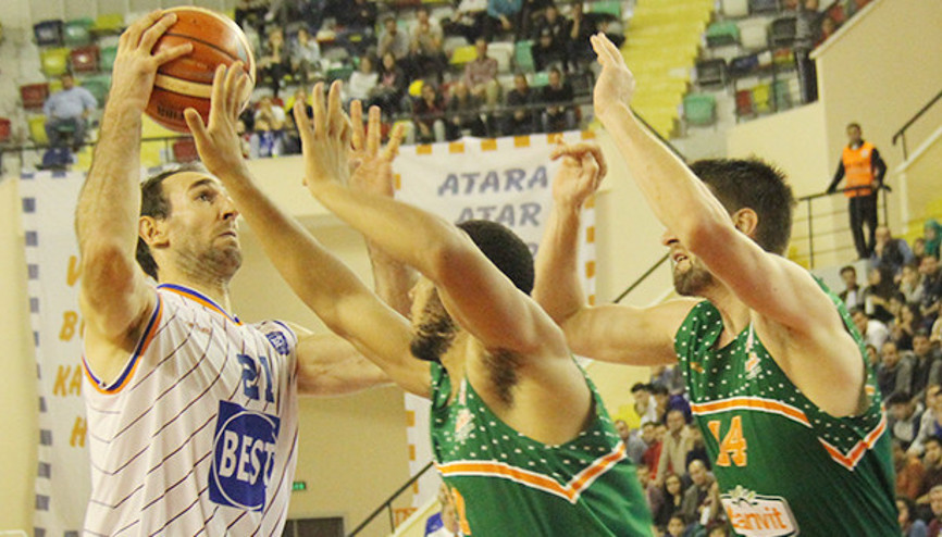Best Balıkesir: 98 - Banvit: 102