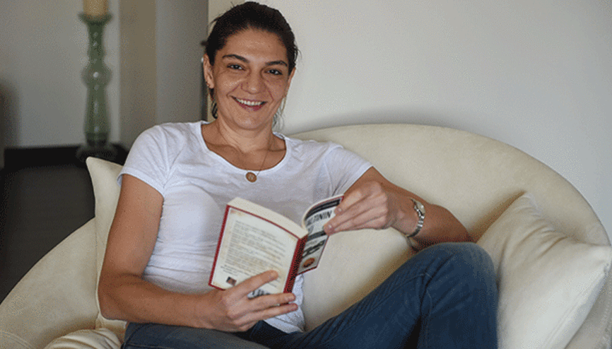 Nevriye Yılmazdan büyük sürpriz