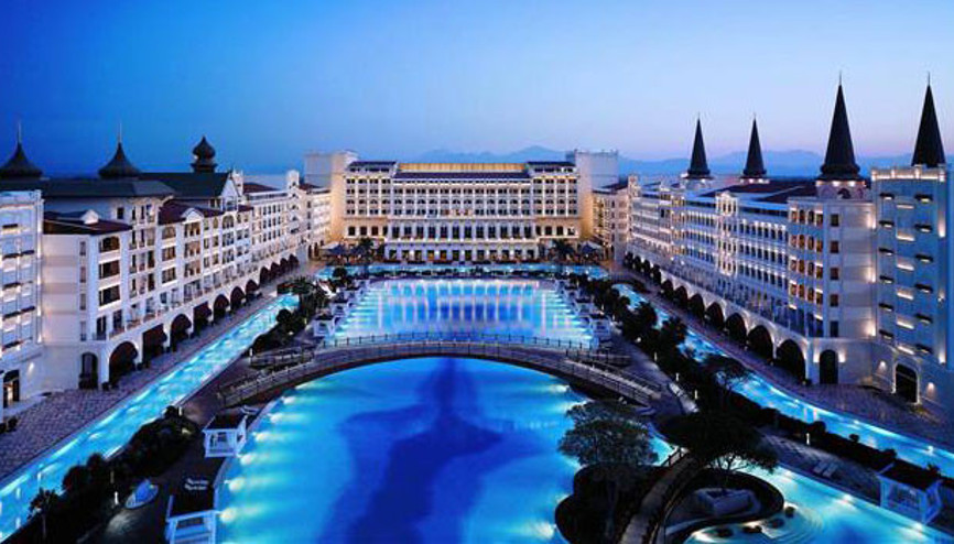 Mardan Palace’ın satış ihalesi feshedildi
