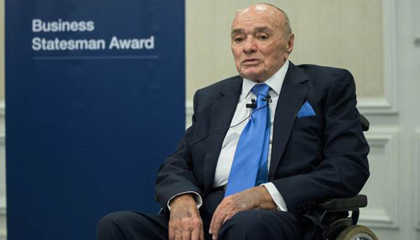 Şarık Tara’ya Dünya Ekonomik Forumu’ndan Ödül