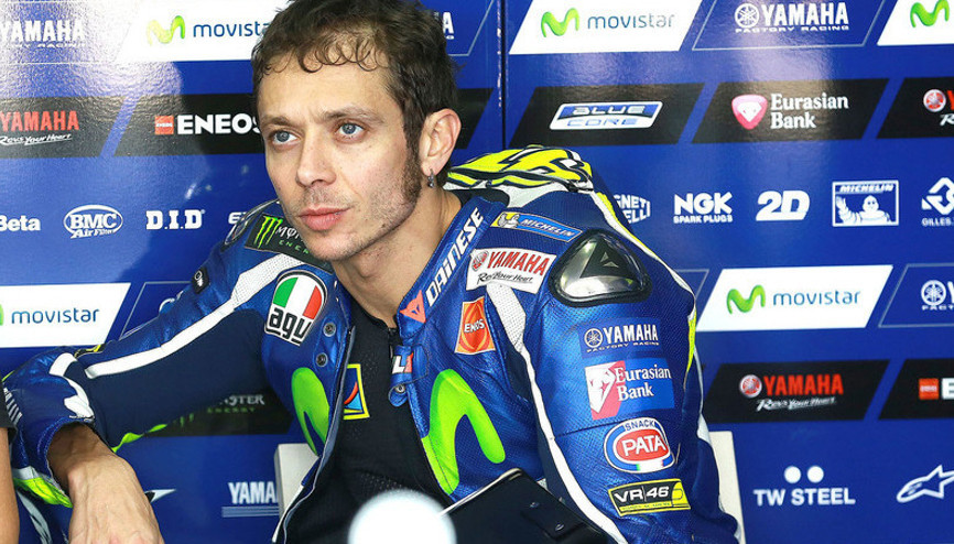 Rossi başı dertte Tekme attığı kadın...