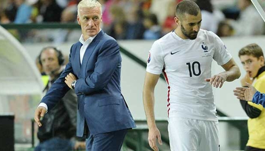 Deschamps, Benzemaya yeşil ışık