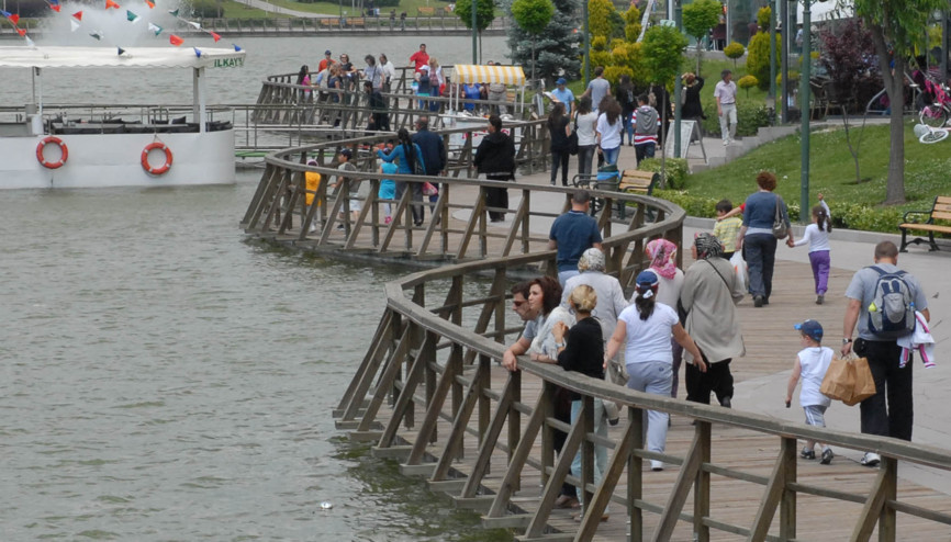 Parkotim geliyor