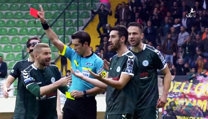 Süper Ligde tartışmalı karar Kimse ne olduğunu anlamadı...