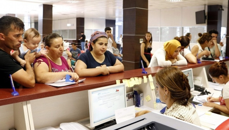 Çalışan anneye her ay 416 Euro bakıcı parası
