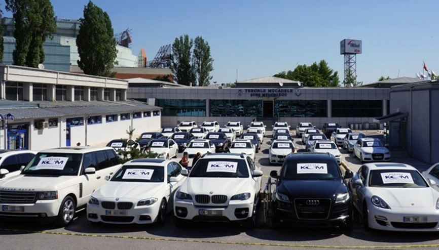 Otomobiline el konulan iş adamına ikinci şok