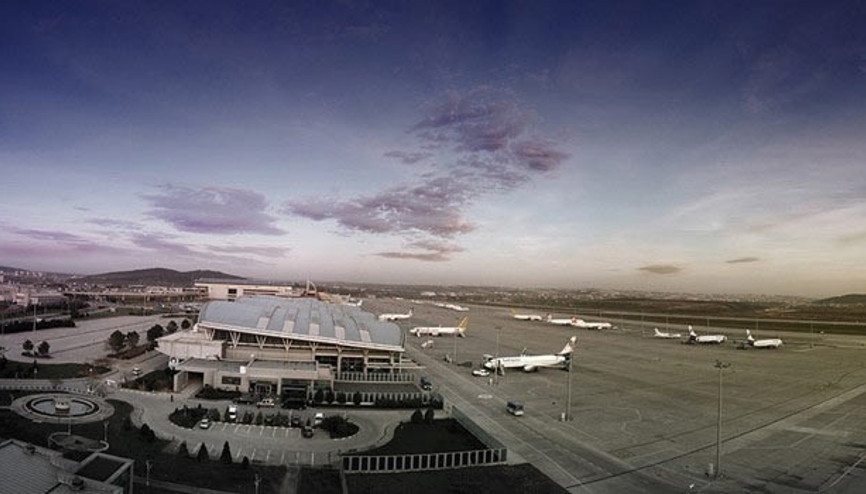 Sabiha Gökçen’e 1200 metre tel çit