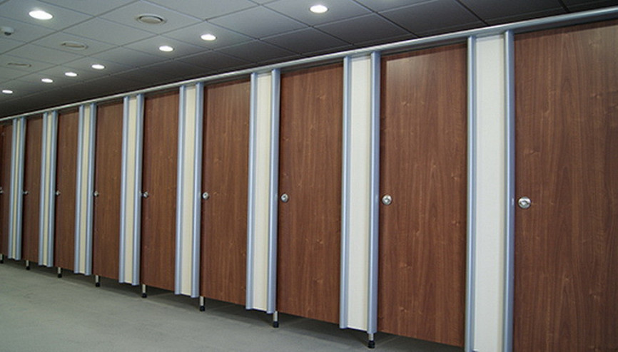 49 kadını soyunurken görüntüleyen adama gözaltı