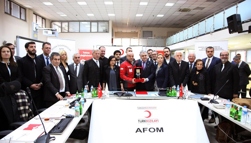 Suriyeliler için giyim protokolü