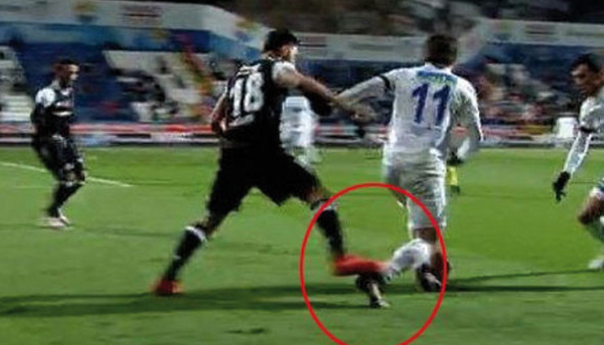 Beşiktaşın golünde faul tartışması