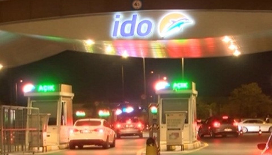 İstanbulda fırtına Seferler iptal