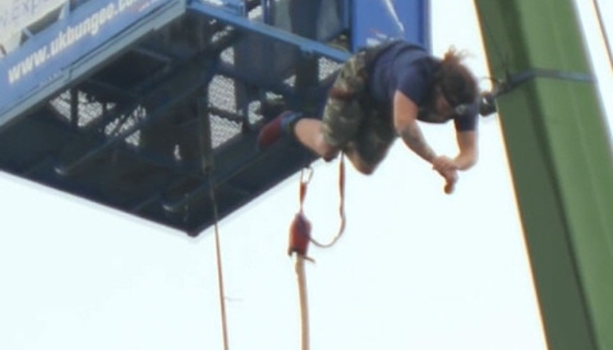 Atlayışıyla Guinness Rekorlar Kitabına giren adam