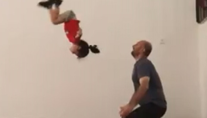 İranlı küçük çocuk görenleri şok etti