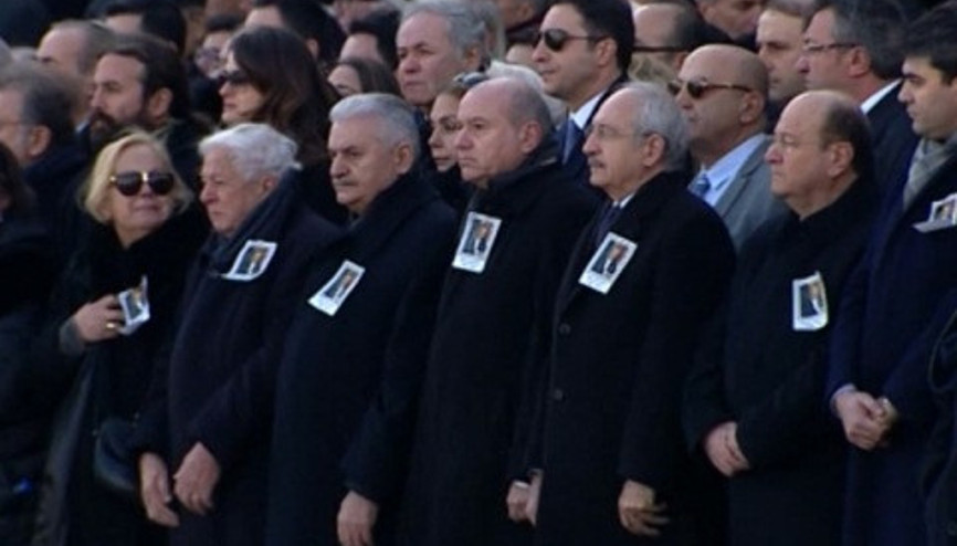 İsmet Sezgin için TBMMde tören