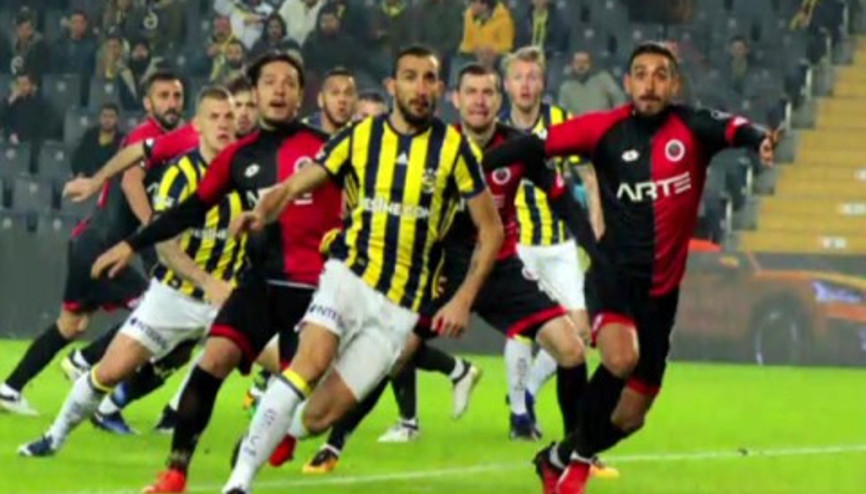 Fenerbahçe zirveye bir adım daha yaklaştı