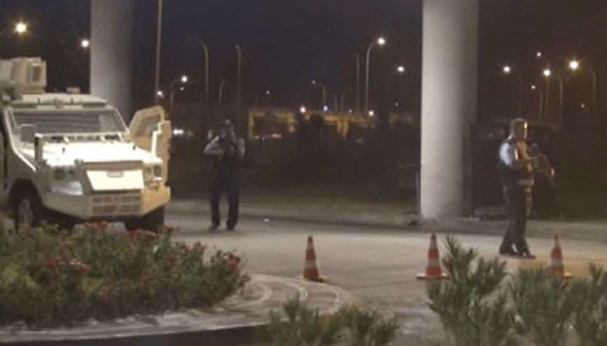 Diyarbakır Havalimanında roketli saldırı Diyarbakır Havalimanında roketli saldırı