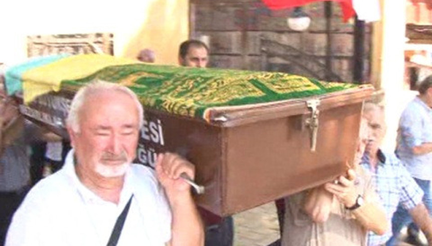 62 yıl sonra eşinin yanına defnedildi