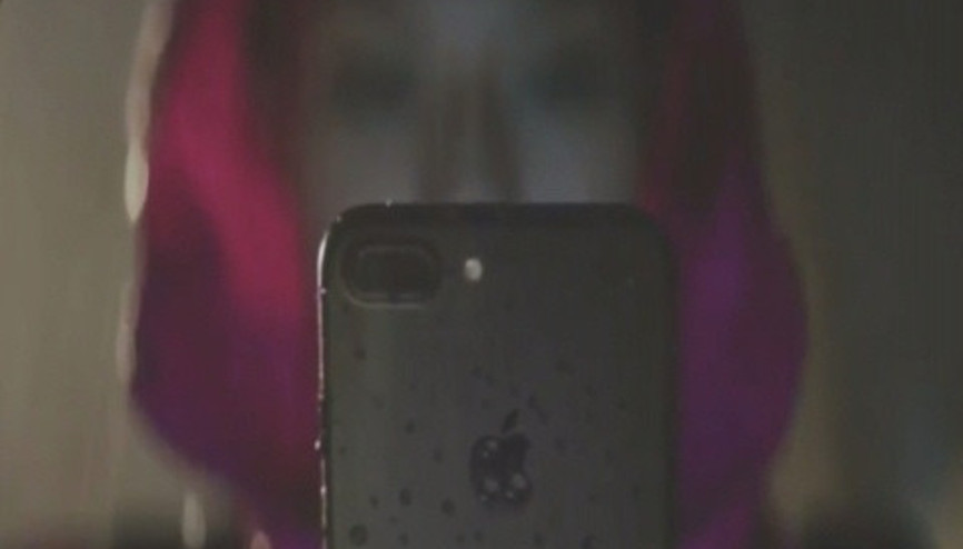 iPhone 7 ve 7 Plus modellerinin tanıtım videosu