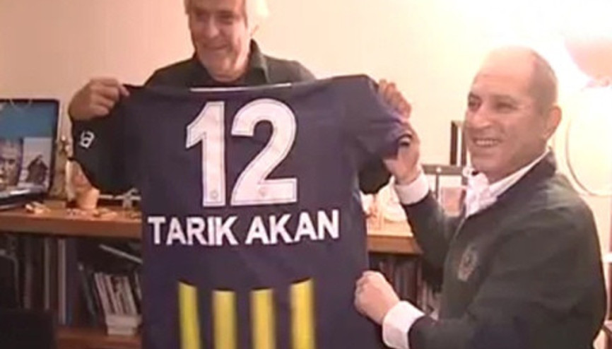 Tarık Akan Fenerbahçe Televizyonu’nda