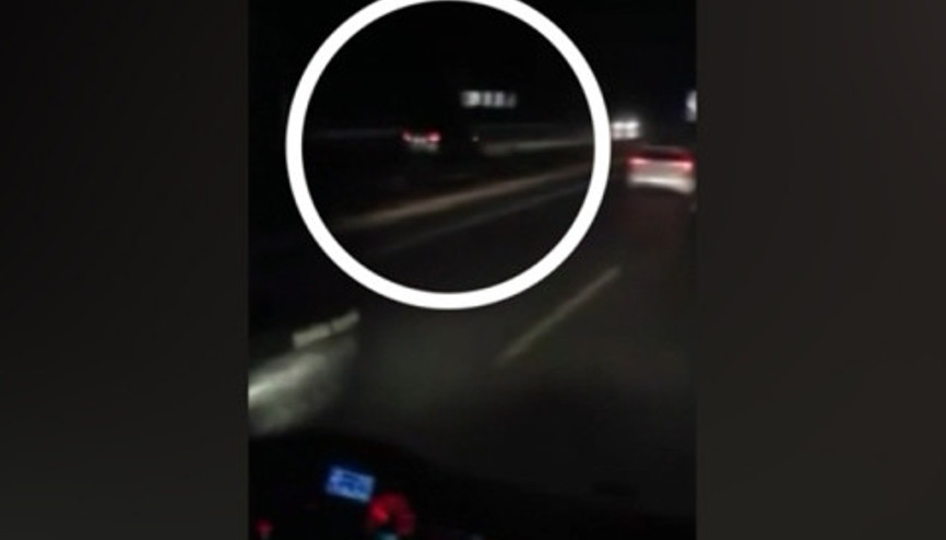 Ters yönde giden sürücü trafiği birbirine kattı