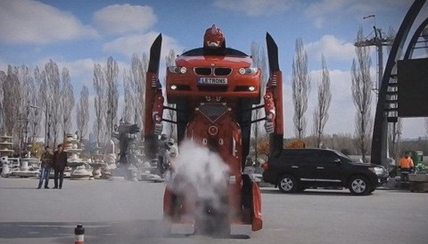 Türk mühendislerinden benzersiz transformers robotu Türk mühendislerinden benzersiz transformers robotu