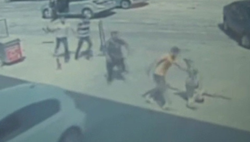 Adana’da bıçaklı, sopalı kavga: 1 ölü, 2 yaralı