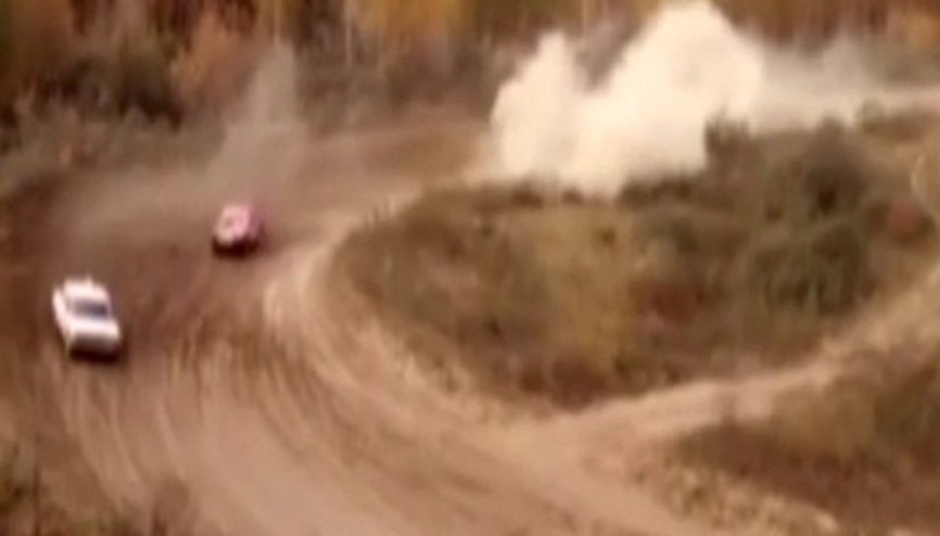 Yarış pistinde feci kaza Yarış pistinde feci kaza