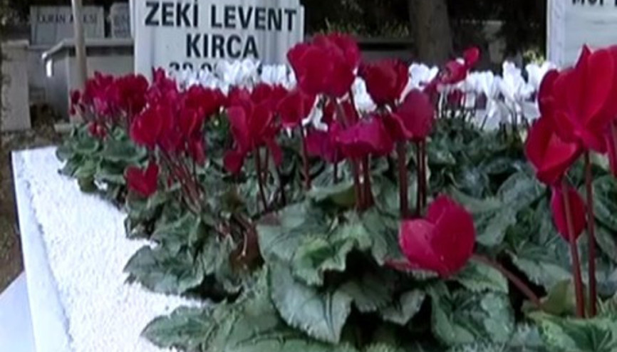İşte Levent Kırcanın mezarının son hali