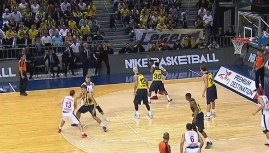 Fenerbahçe, galibiyetle başladı