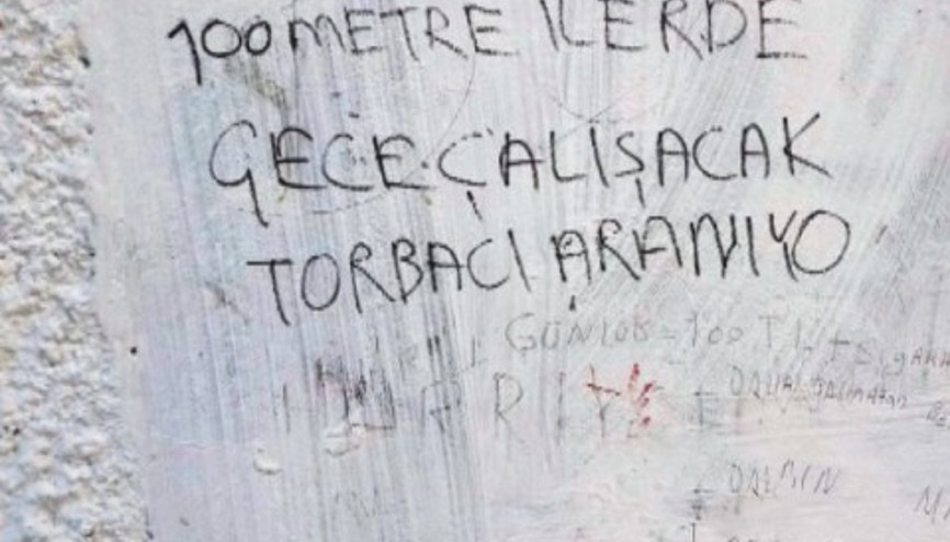 Duvar yazısıyla ’torbacı’ arıyorlar