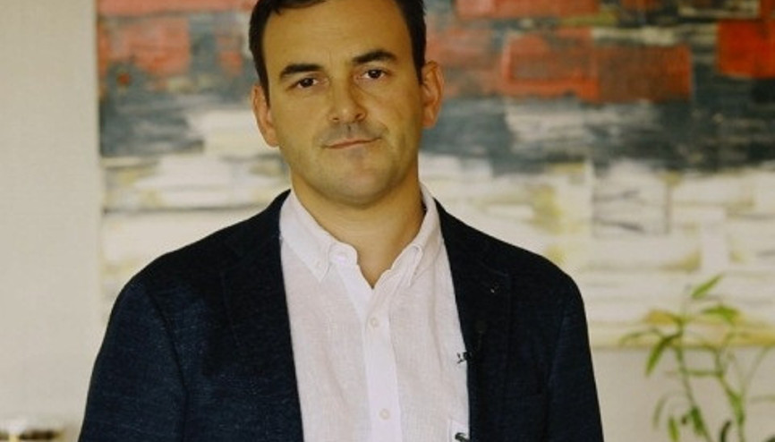 Doğuştan göz kapağı düşüklüğü neden olur, ne zaman müdahale edilmelidir Doğuştan göz kapağı düşüklüğü neden olur, ne zaman müdahale edilmelidir