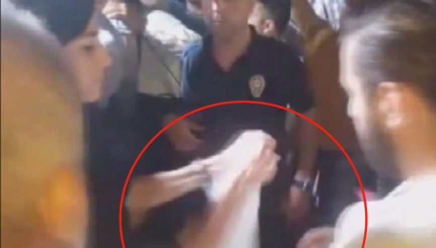 Demokrasi nöbetinde gergin anlar