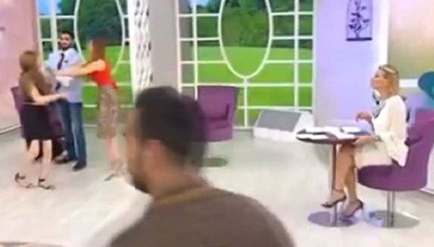 Gelin adayı eski nişanlısını böyle tokatladı