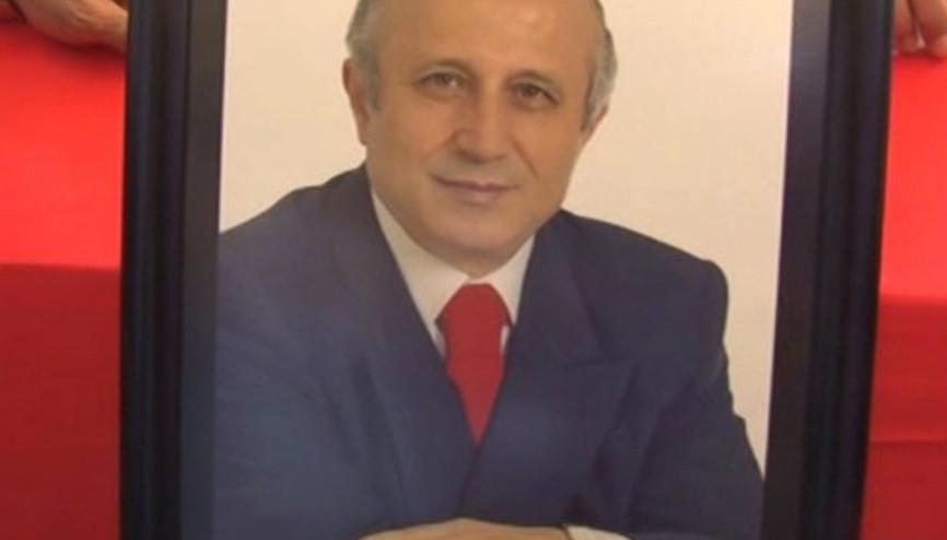 Ünlü ilahiyatçı Yaşar Nuri Öztürk son yolculuğuna uğurlanıyor