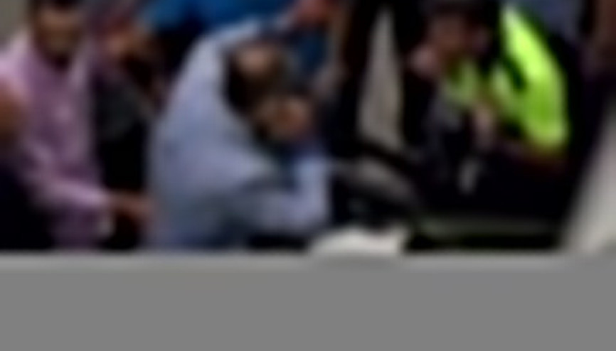 Trafik polisinin tutumu Of eski Belediye Başkanını çileden çıkardı Trafik polisinin tutumu Of eski Belediye Başkanını çileden çıkardı