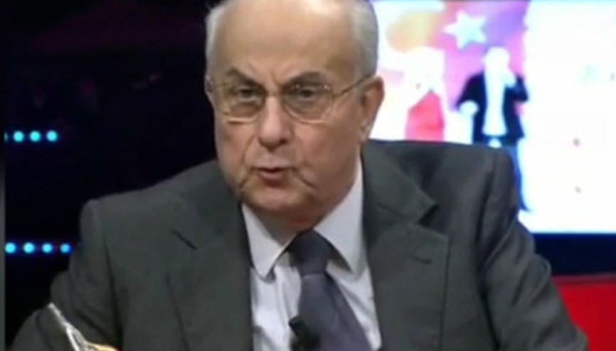 Gazeteci Hakkı Devrim hayatını kaybetti