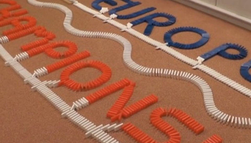 EURO 2016 için domino şovu