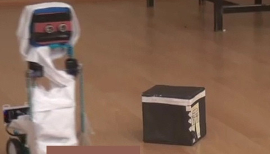 Bu robot diğerlerinden çok farklı