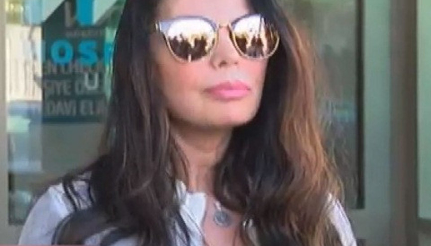 Ünlü oyuncu Oya Aydoğanı sanatçı dostları yalnız bırakmadı