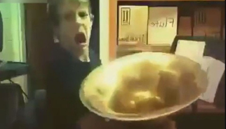 Müzik aleti nasıl çalınmaz