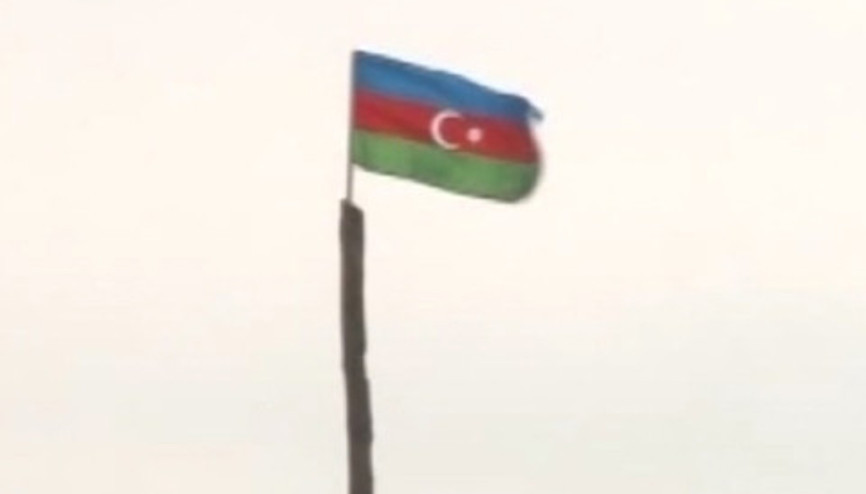 24 yıl sonra o tepeye Azerbaycan bayrağı dikildi