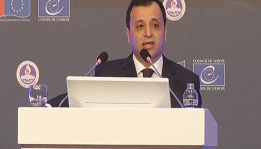 AYM Başkanı Arslandan eleştirilere cevap