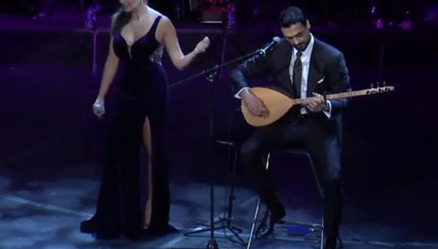 TOÇEVin organizasyonuna Eda Özülküyle Bekir İrtegün damgasını vurdu