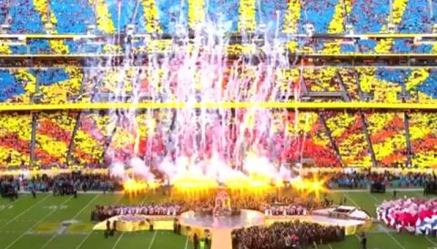 Super Bowlda muhteşem şov Super Bowlda muhteşem şov